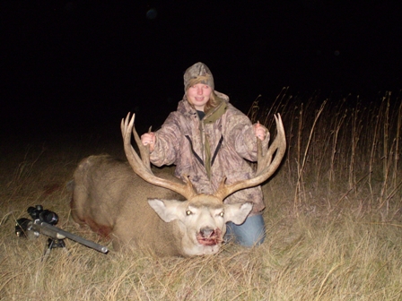 Check out the rack on this one...GOOD SHOT!! Image